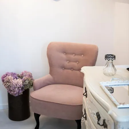 Rouge Apartman Free Parking Nearby *