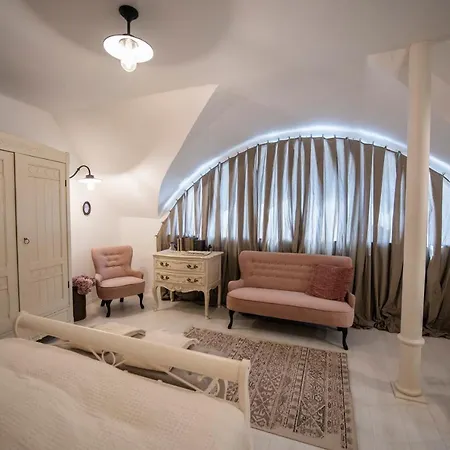 Rouge Apartman Free Parking Nearby Apartment *